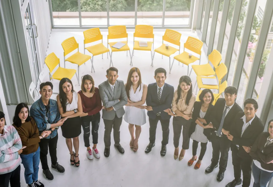 Hình ảnh một cuốn sách luật pháp và các quy tắc, biểu thị sự nghiêm túc và minh bạch trong quy tắc cá cược chung của W888.